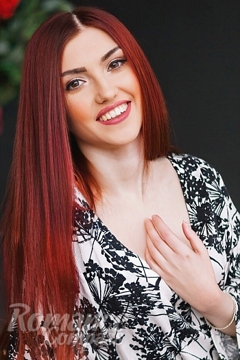 Ukrainian mail order bride Katerina from Nikolaev with red hair and brown eye color - image 1