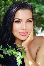 Ukrainian mail order bride Anastasia from Berdyansk with black hair and brown eye color - image 5