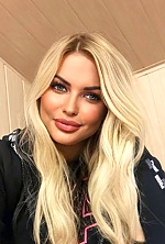 Ukrainian mail order bride Ksenia from Kiev with blonde hair and green eye color - image 6