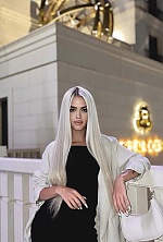Ukrainian mail order bride Veronika from Astana with blonde hair and green eye color - image 4