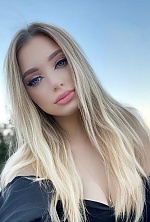 Ukrainian mail order bride Maria from Kiev with blonde hair and green eye color - image 7