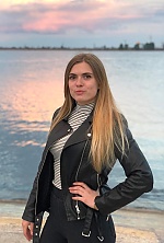 Ukrainian mail order bride Kateryna from Zaporizhzhia with blonde hair and green eye color - image 10