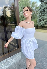 Ukrainian mail order bride Yuliia from Kiev with light brown hair and blue eye color - image 2