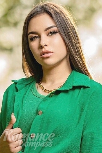 Ukrainian mail order bride Angelina from Kyiv with light brown hair and hazel eye color - image 1