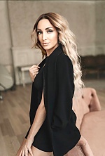 Ukrainian mail order bride Olha from San Francisco with blonde hair and grey eye color - image 7