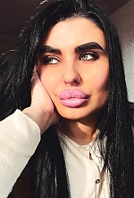 Ukrainian mail order bride Alina from Kiev with black hair and green eye color - image 2