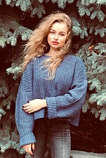 Ukrainian mail order bride Yuliia from Odessa with blonde hair and green eye color - image 7