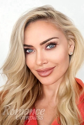 Ukrainian mail order bride Angela from Dnipro with blonde hair and grey eye color - image 1
