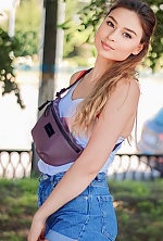 Ukrainian mail order bride Olena from Zolotonosha with light brown hair and brown eye color - image 2