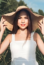 Ukrainian mail order bride Olena from Zolotonosha with light brown hair and brown eye color - image 9