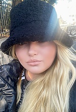 Ukrainian mail order bride Yulia from Donetsk with blonde hair and blue eye color - image 5