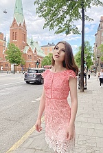 Ukrainian mail order bride Anna from Stockholm with light brown hair and hazel eye color - image 5