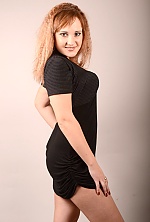 Ukrainian mail order bride Zanna from Kiev with light brown hair and brown eye color - image 5