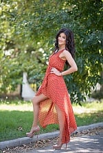 Ukrainian mail order bride Tatiana from Nikolaev with brunette hair and brown eye color - image 2