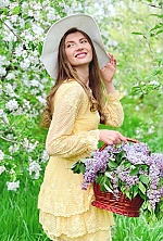 Ukrainian mail order bride Iryna from Luka with light brown hair and blue eye color - image 4