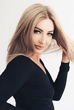 Ukrainian mail order bride Antonina from Odessa with blonde hair and green eye color - image 6