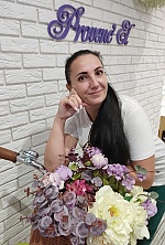 Ukrainian mail order bride Julia from Kiev with black hair and hazel eye color - image 6