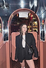 Ukrainian mail order bride Katerina from Charlotte with light brown hair and brown eye color - image 3