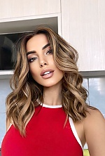 Ukrainian mail order bride Ilona from Kiev with light brown hair and brown eye color - image 12