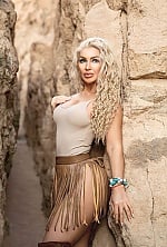 Ukrainian mail order bride Inna from Poltava with blonde hair and green eye color - image 10