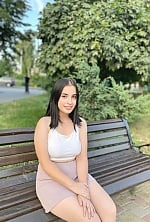 Ukrainian mail order bride Yuliia from Kiev with black hair and brown eye color - image 6