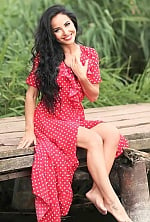 Ukrainian mail order bride Irina from Krivoy Rog with black hair and grey eye color - image 5