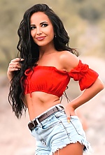 Ukrainian mail order bride Irina from Krivoy Rog with black hair and grey eye color - image 2