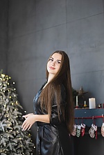 Ukrainian mail order bride Irina from Kiev with light brown hair and brown eye color - image 10