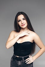 Ukrainian mail order bride Irina from Kiev with light brown hair and brown eye color - image 11