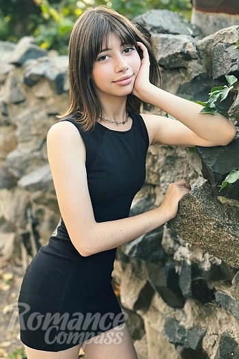 Ukrainian mail order bride Alina from Cherkasy with light brown hair and brown eye color - image 1