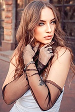 Ukrainian mail order bride Kateryna from Krivoy Rog with light brown hair and blue eye color - image 6