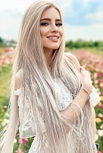 Ukrainian mail order bride Irina from Krakow with blonde hair and brown eye color - image 5