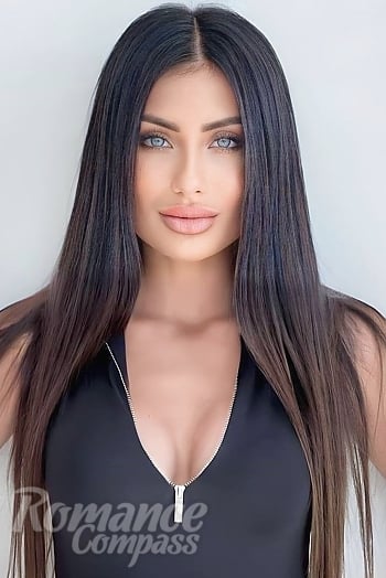 Ukrainian mail order bride Polina from Ottawa with black hair and blue eye color - image 1