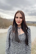 Ukrainian mail order bride Alina from Kiev with light brown hair and hazel eye color - image 4