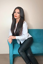 Ukrainian mail order bride Alena from Kiev with light brown hair and green eye color - image 6