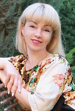 Olga, 45 y.o. from Khmelnytskyi, Ukraine