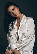 Ukrainian mail order bride Karina from Kiev with black hair and brown eye color - image 9