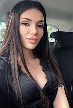 Ukrainian mail order bride Yulia from Los Angeles with brunette hair and brown eye color - image 10