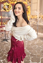 Ukrainian mail order bride Viktoriya from Brovary with light brown hair and brown eye color - image 17