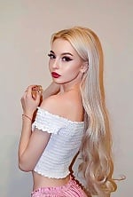 Ukrainian mail order bride Tanya from Minsk with blonde hair and green eye color - image 11
