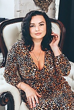 Ukrainian mail order bride Olena from Kiev with black hair and brown eye color - image 5