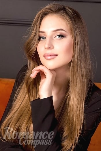 Ukrainian mail order bride Alina from Lodz with light brown hair and grey eye color - image 1