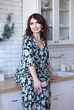 Ukrainian mail order bride Alona from Kharkiv with light brown hair and green eye color - image 10