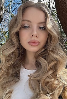 Elizaveta, 20 y.o. from Kiev, Ukraine