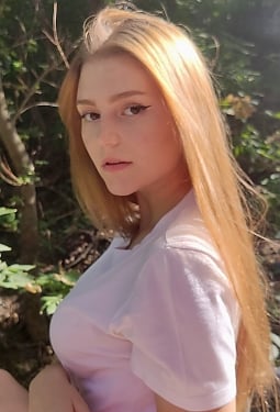 Olha, 18 y.o. from Vinnitsa, Ukraine
