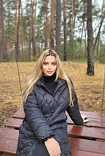 Ukrainian mail order bride Svetlana from Wien with blonde hair and green eye color - image 3