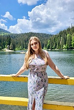 Ukrainian mail order bride Svetlana from Wien with blonde hair and green eye color - image 11