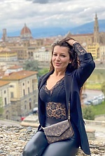 Ukrainian mail order bride Yulia from Florence with brunette hair and grey eye color - image 3