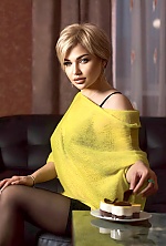 Ukrainian mail order bride Olha from Poltava with blonde hair and grey eye color - image 2