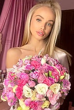 Ukrainian mail order bride Daria from Kiev with blonde hair and blue eye color - image 2